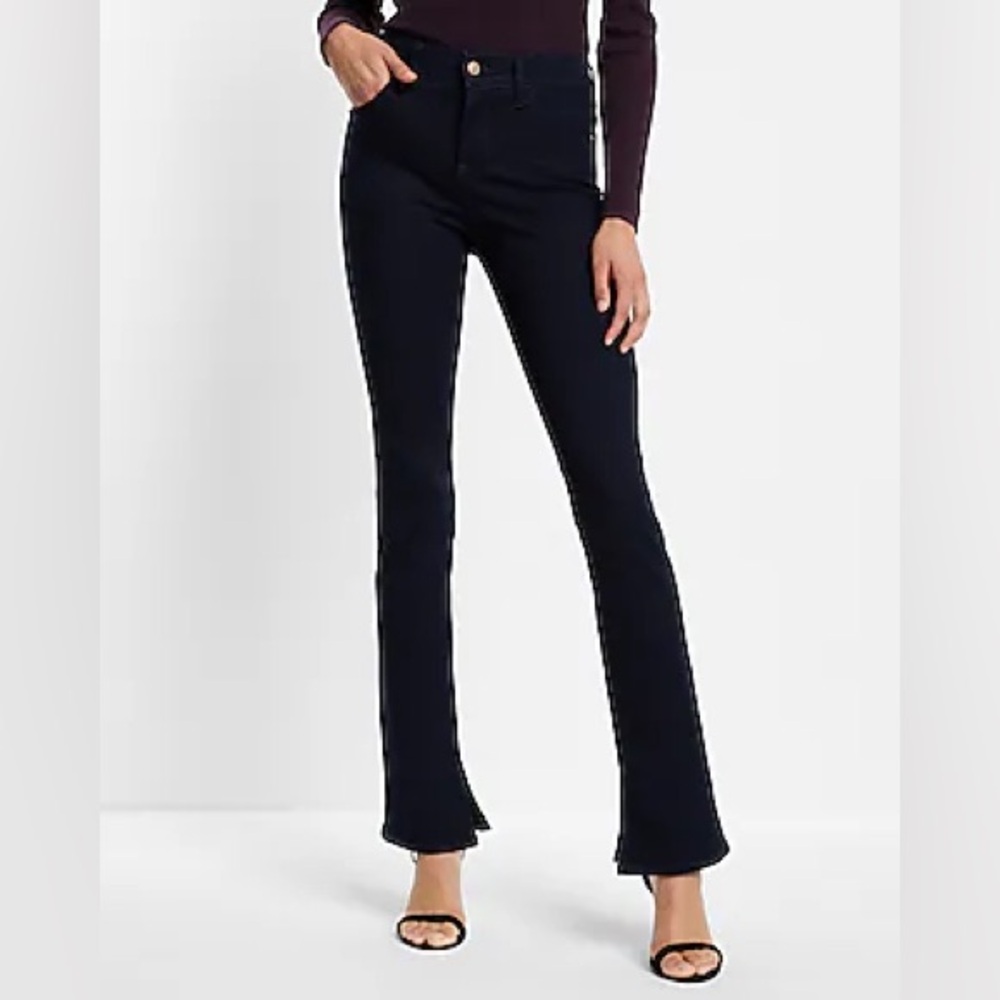Express Mid Rise Skyscraper Jeans in Dark Wash